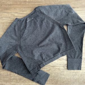 NVGTN - Black Speckled Long Sleeve